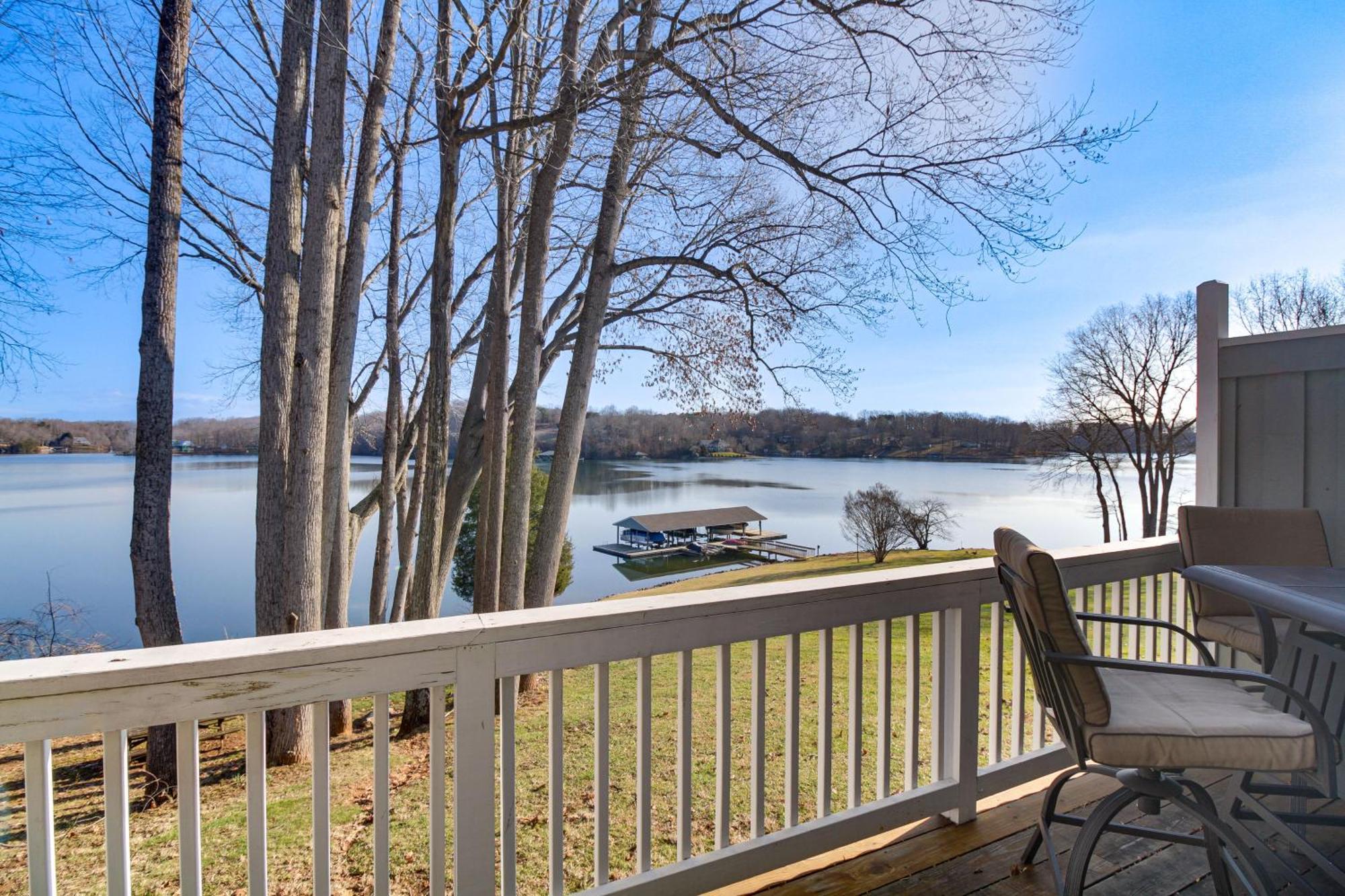 Lakefront Moneta Home With Community Boat Dock! Екстер'єр фото